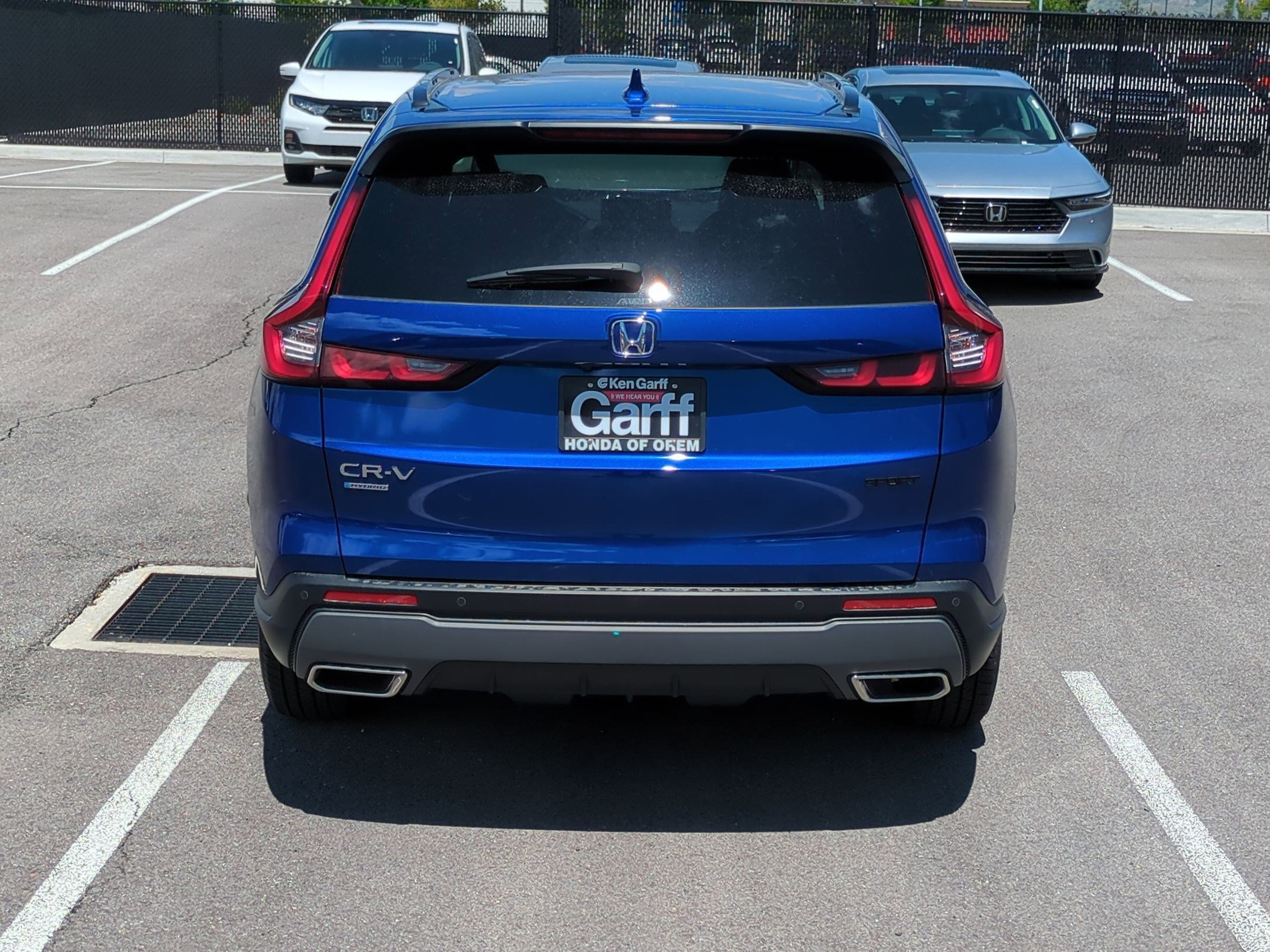 2025 Honda CR-V Hybrid Sport-L photo 4