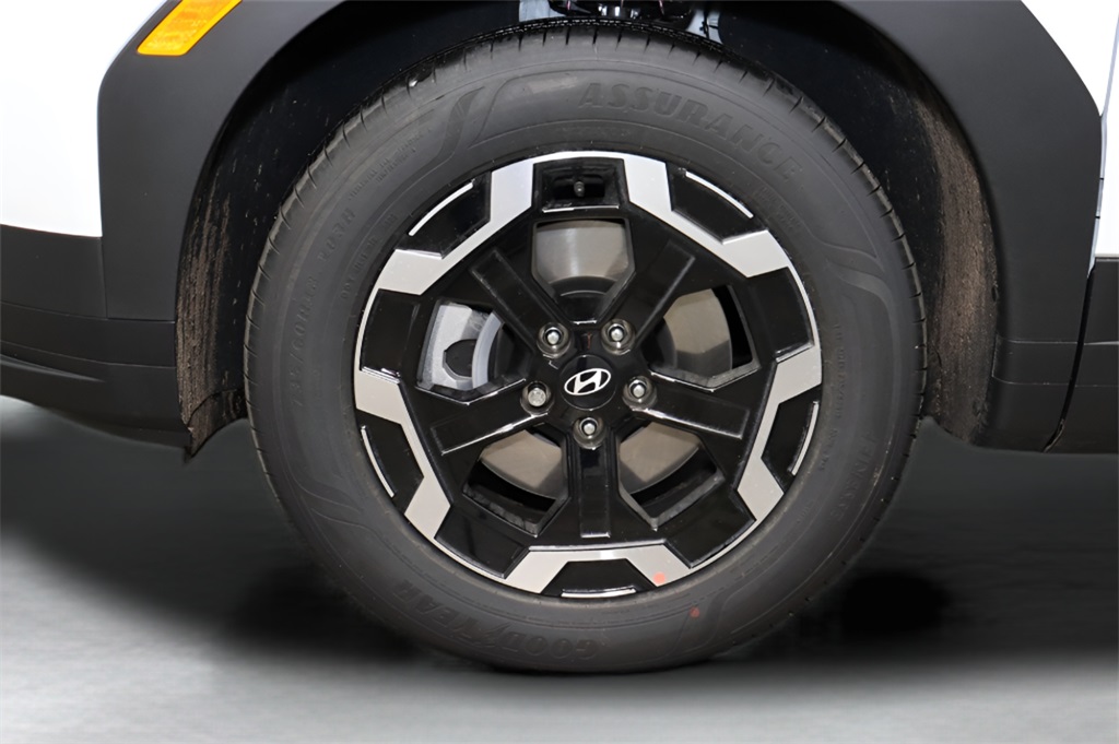 2026 Hyundai Santa Fe SE photo 3