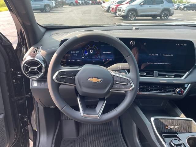 2026 Chevrolet Equinox LT photo 11