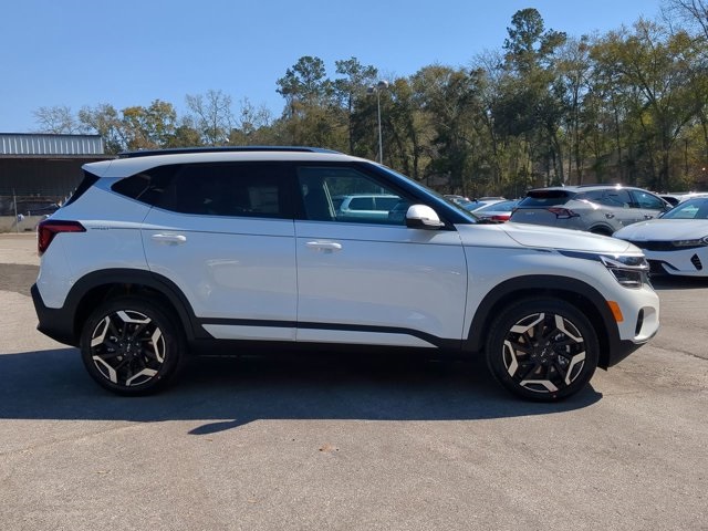 2024 Kia Seltos SX photo 4