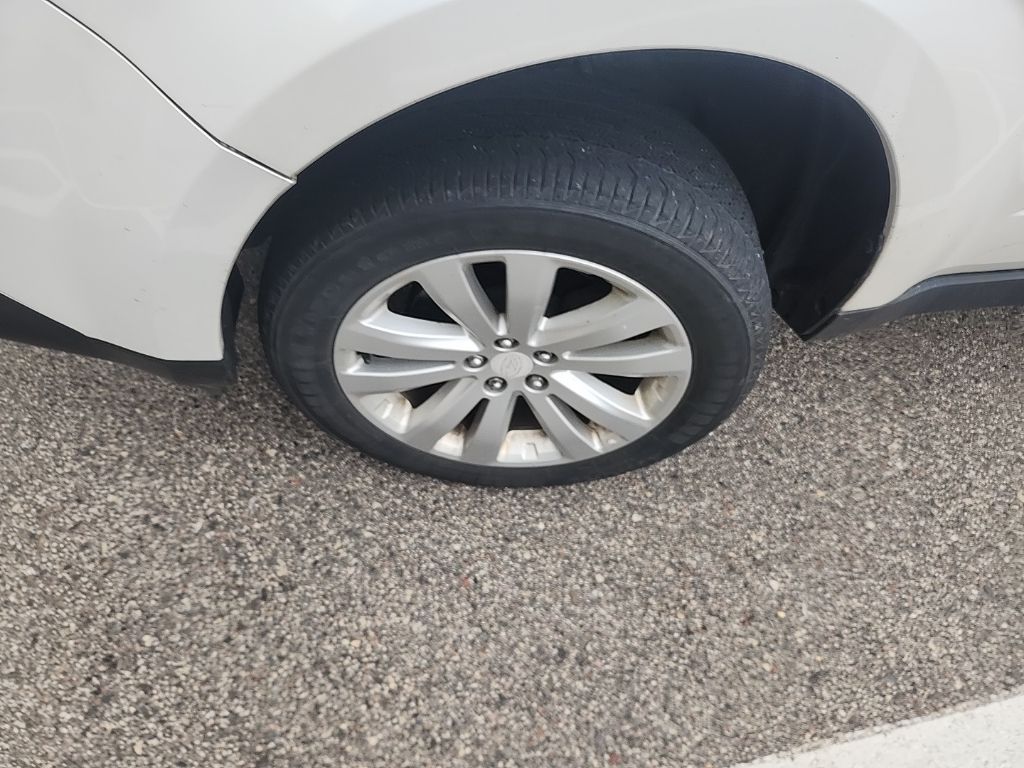 2011 Subaru Forester 2.5X Premium photo 7