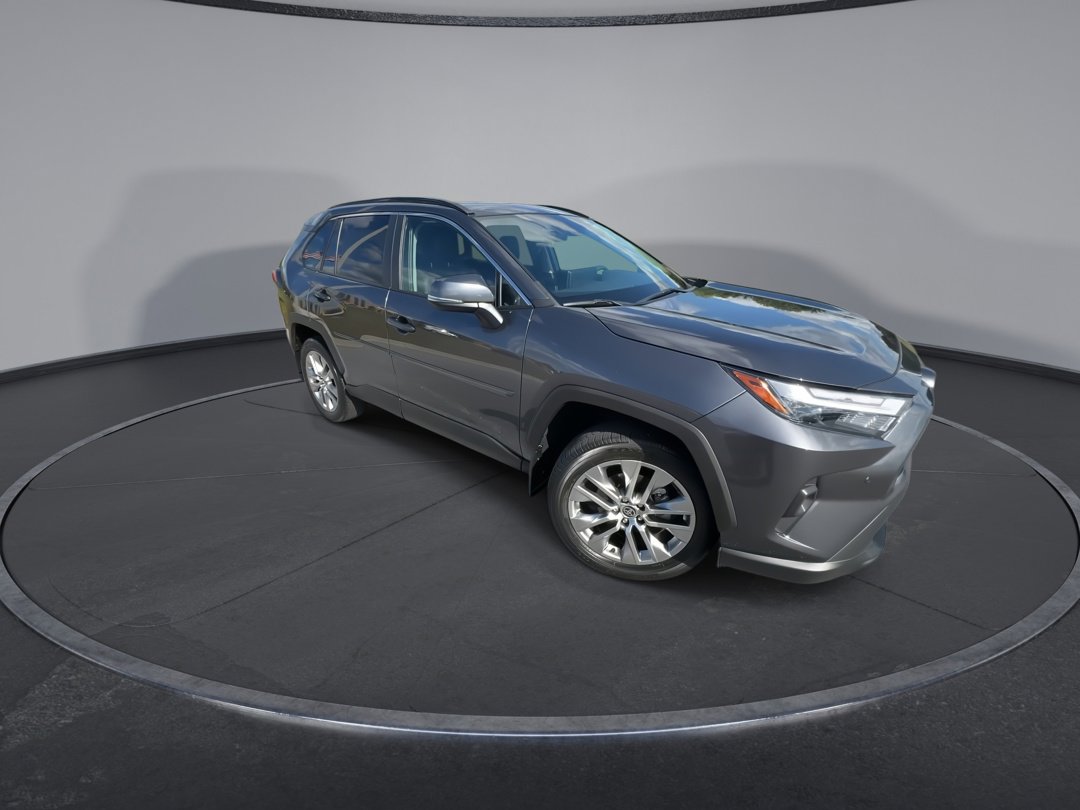 2023 Toyota RAV4 XLE Premium photo 2