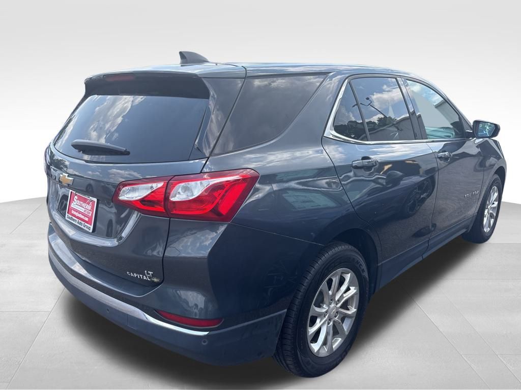 2020 Chevrolet Equinox LT photo 9