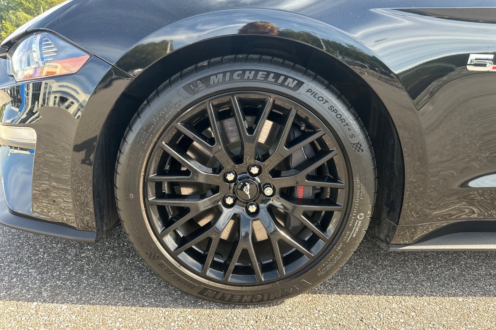 2020 Ford Mustang GT photo 35