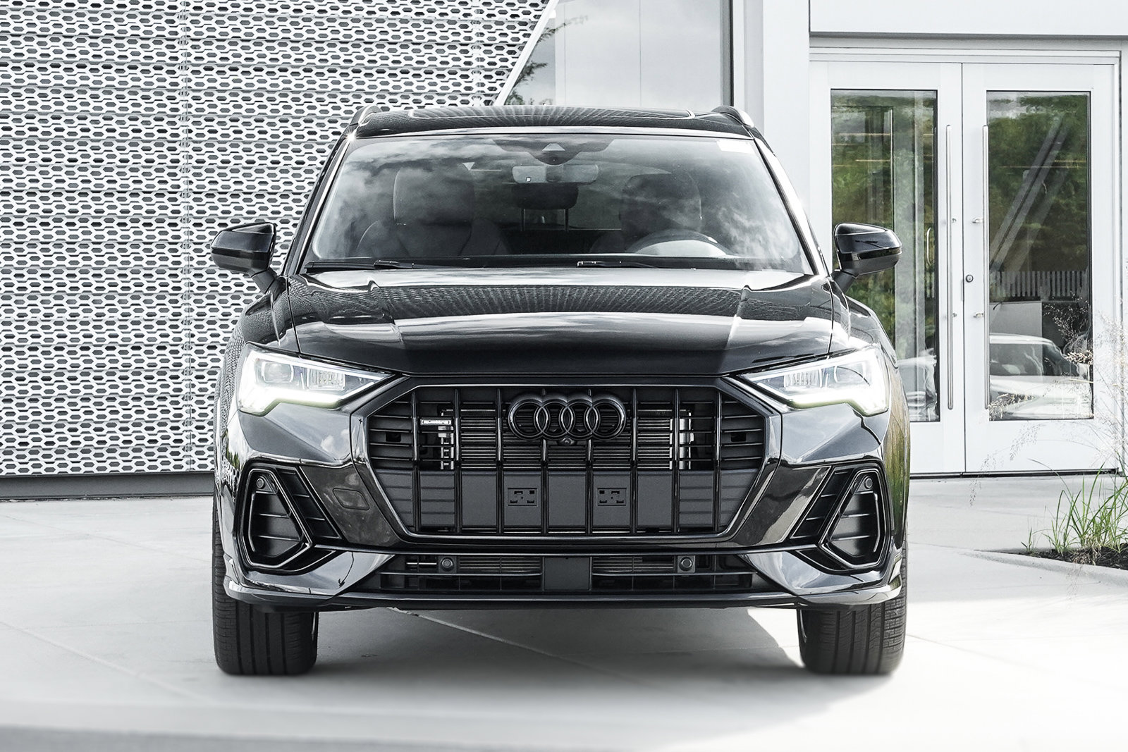 2025 Audi Q3 S line Premium Plus photo 25