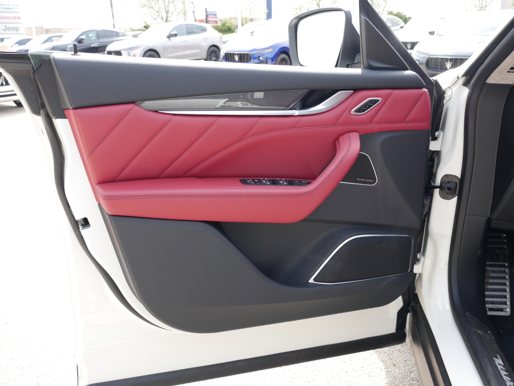 2023 Maserati Levante Modena photo 21