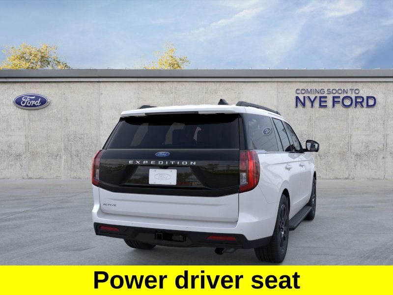 2025 Ford Expedition photo 5