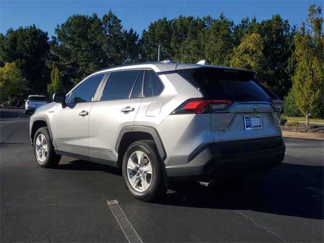 2021 Toyota RAV4 Hybrid XLE photo 6