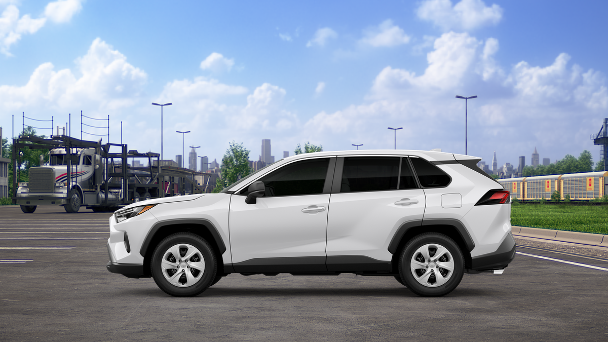2025 Toyota RAV4 LE photo 4