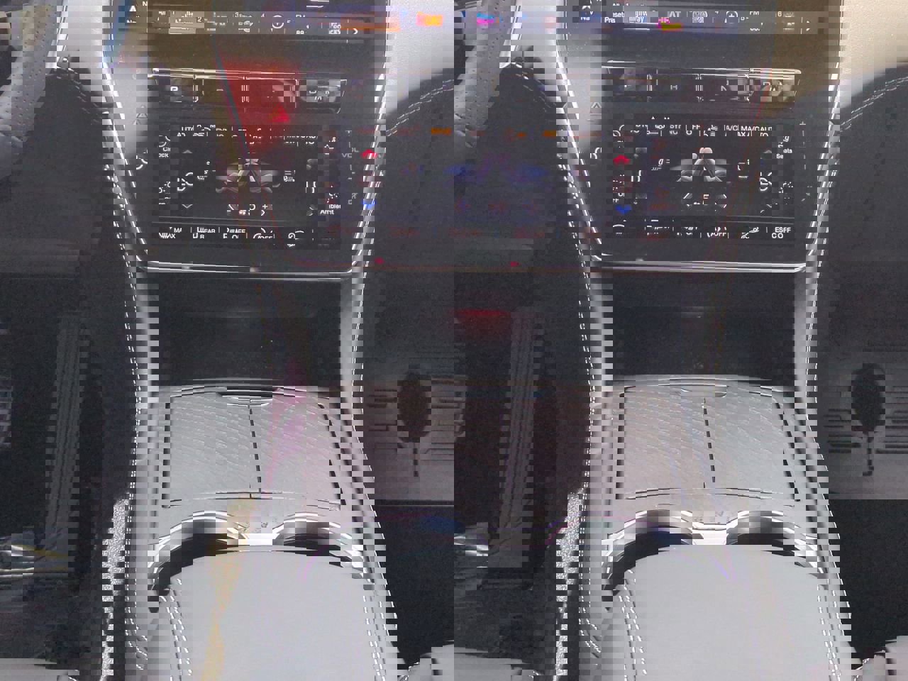 2025 Maserati Grecale photo 16