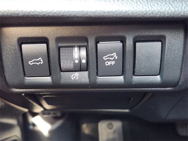 2020 Subaru Outback Limited photo 19