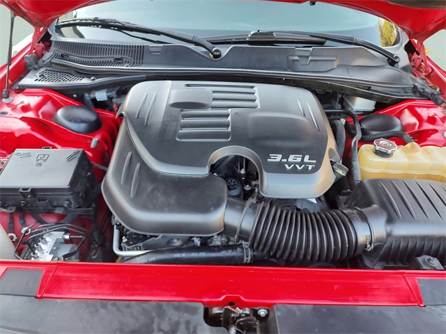 2018 Dodge Challenger SXT photo 31