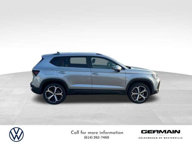 2025 Volkswagen Taos SEL photo 3
