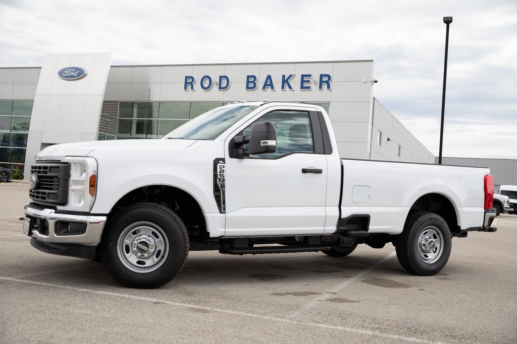 2025 Ford F-250 XL photo 2