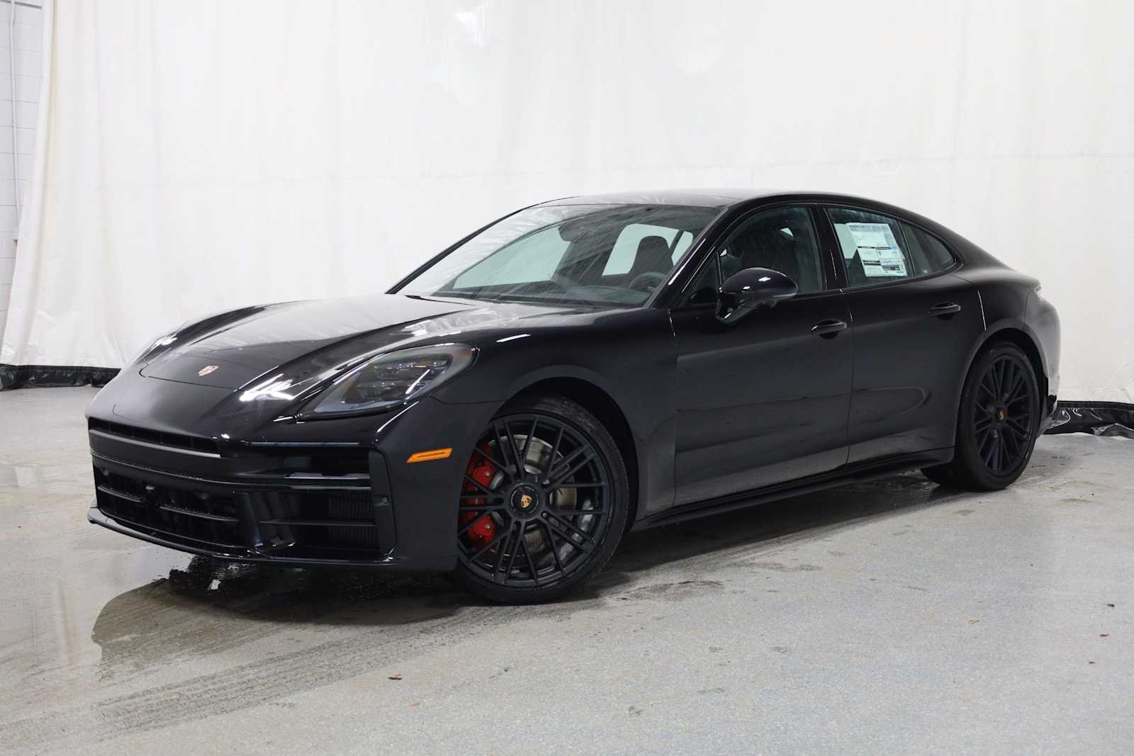 2026 Porsche Panamera GTS