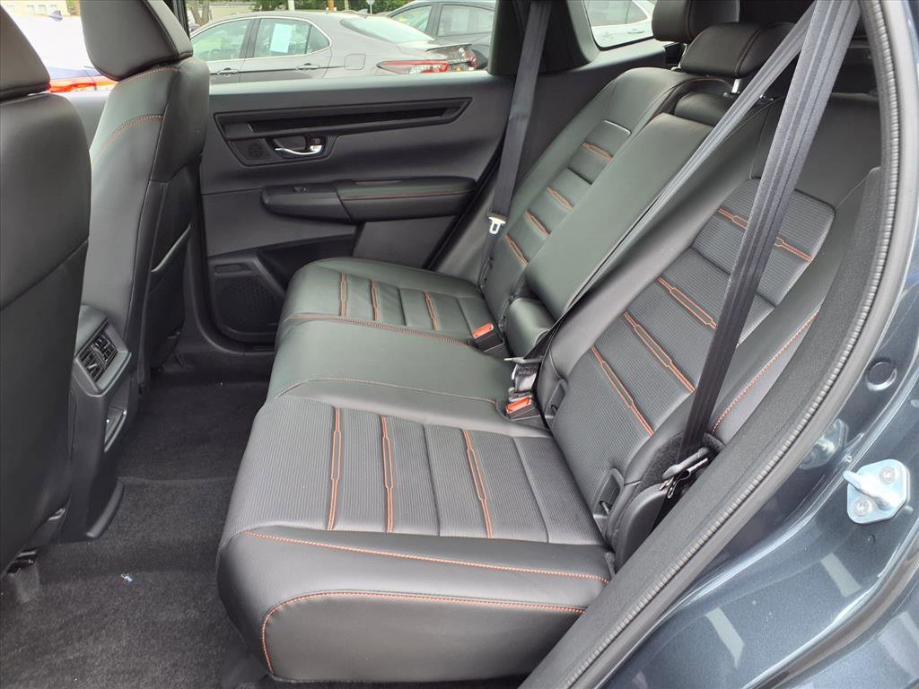 2026 Honda CR-V Hybrid Sport-L photo 6