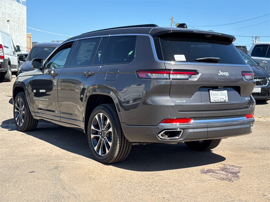 2025 Jeep Grand Cherokee Overland photo 6