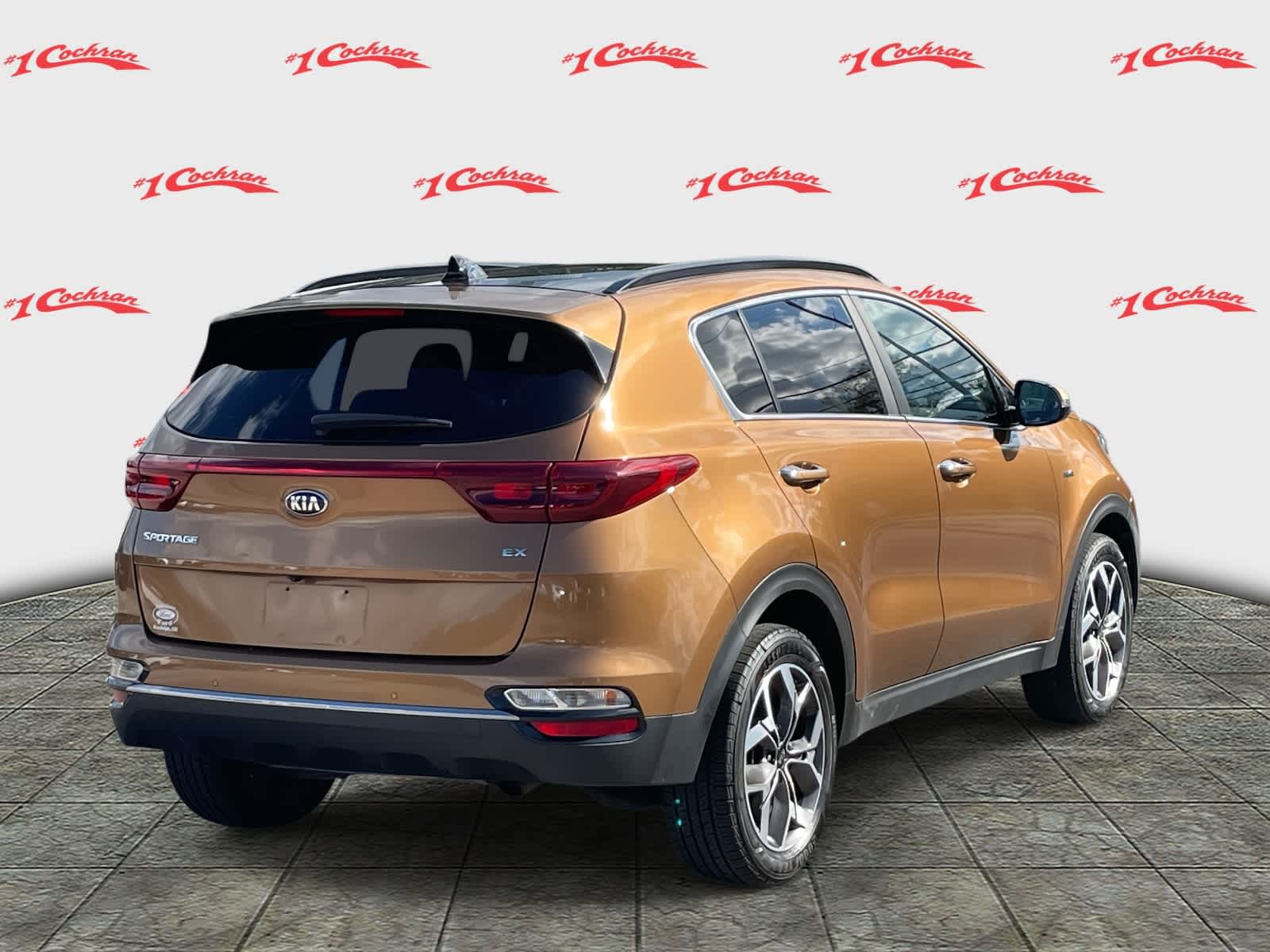2020 Kia Sportage EX photo 2
