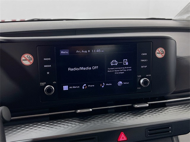 2024 Kia Carnival LX photo 15
