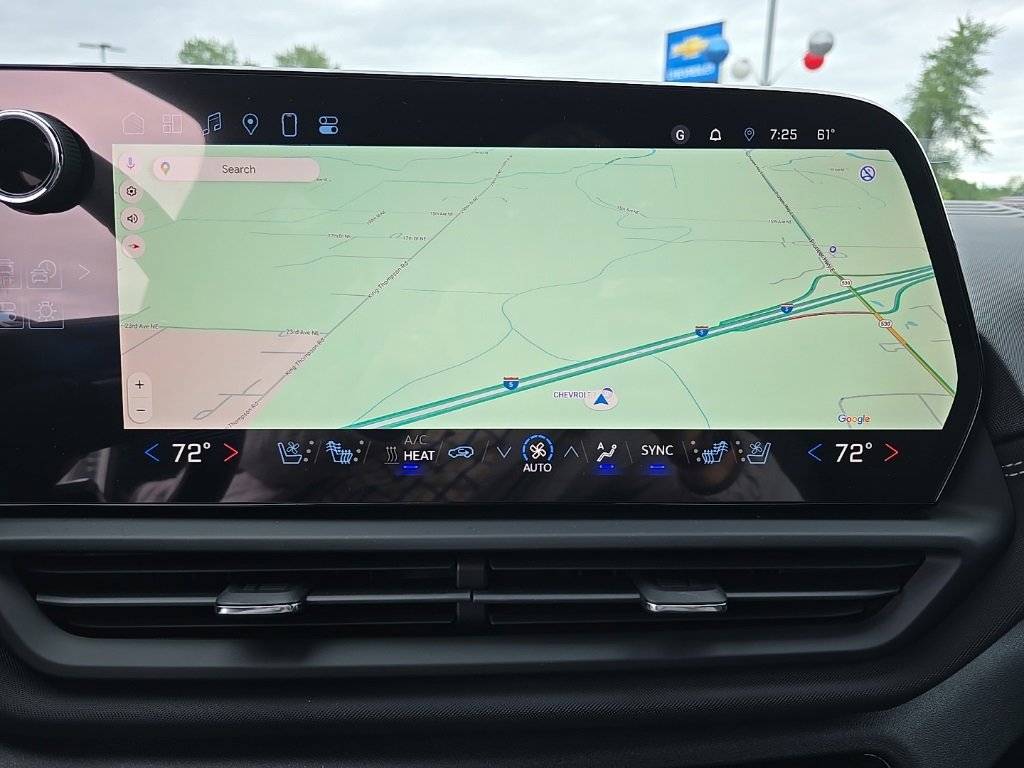 2025 Chevrolet Silverado EV LT photo 13