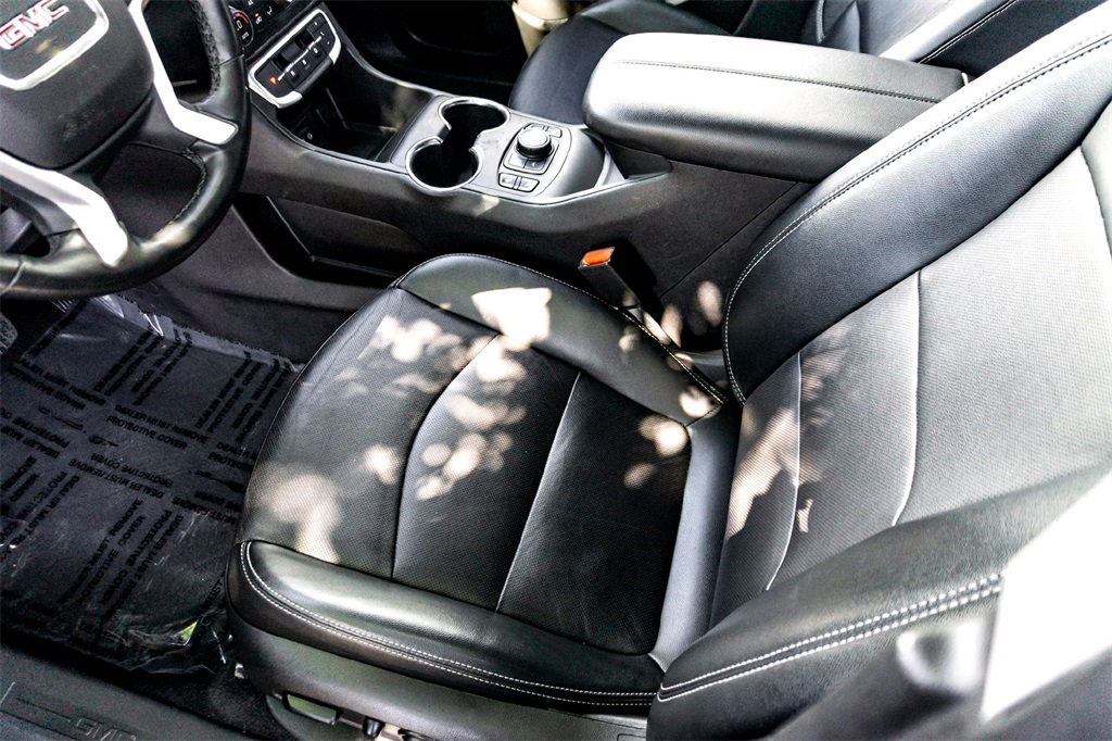 2024 Gmc Terrain SLT photo 14
