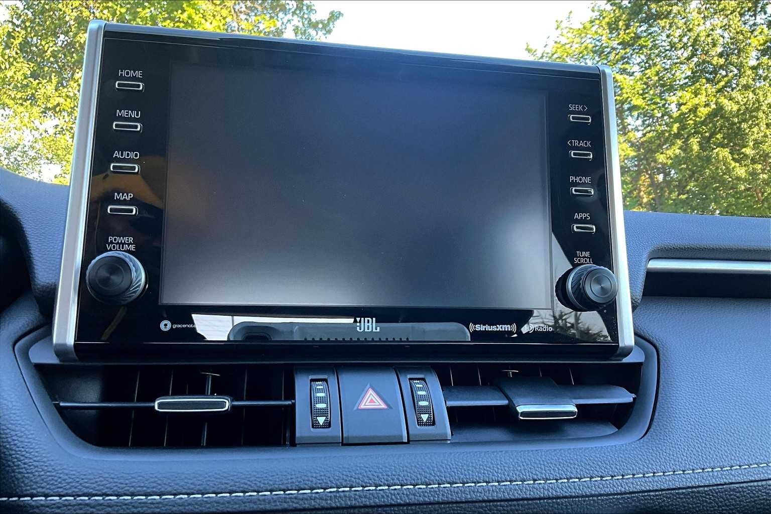 2022 Toyota RAV4 Limited photo 30