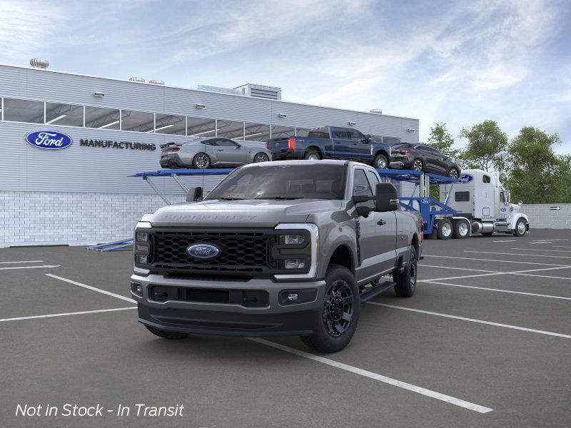 2025 Ford F-350 XL photo 3