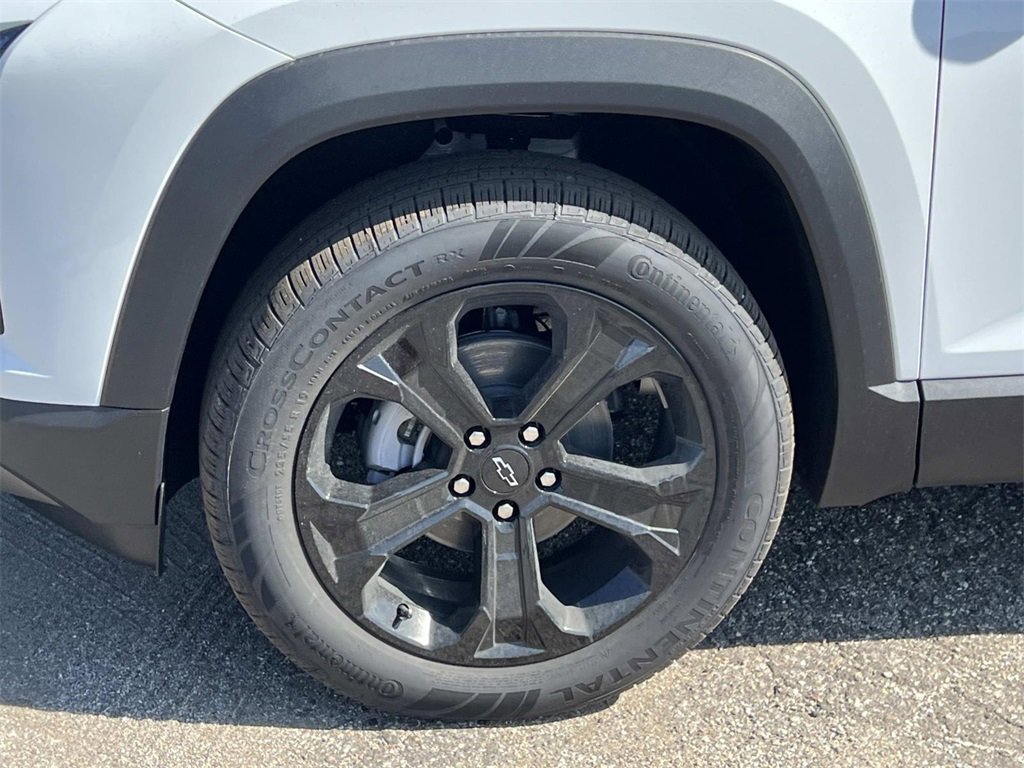 2026 Chevrolet Equinox LT photo 22