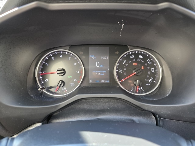 2022 Toyota RAV4 LE photo 16