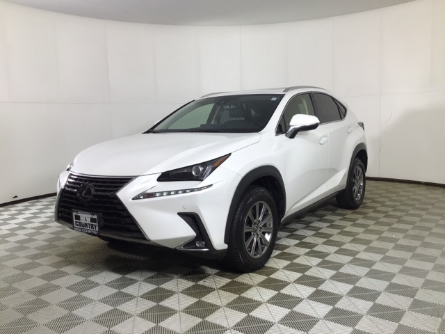 2020 Lexus NX 300 photo 3