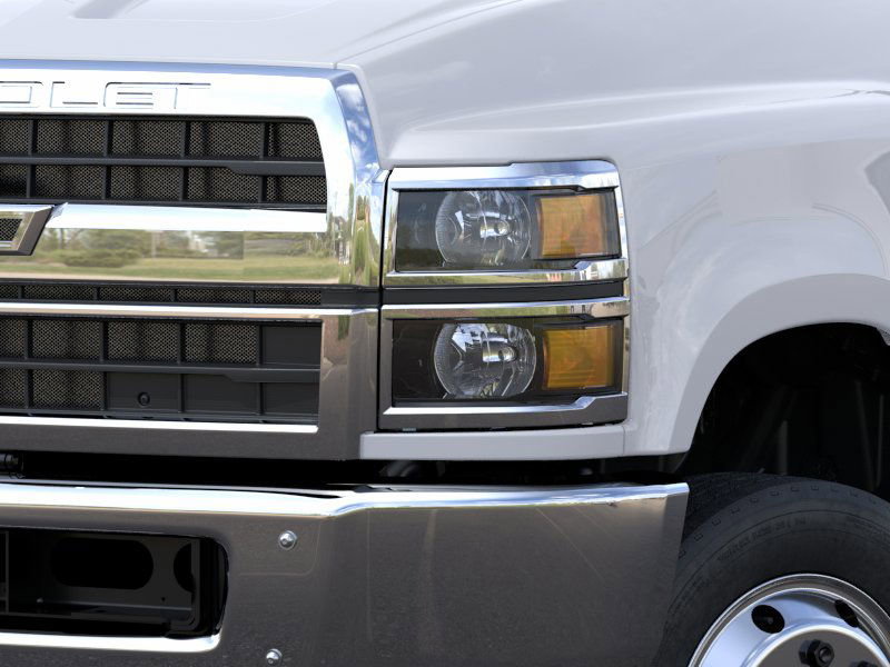 2025 Chevrolet Silverado 4500HD Work Truck photo 2