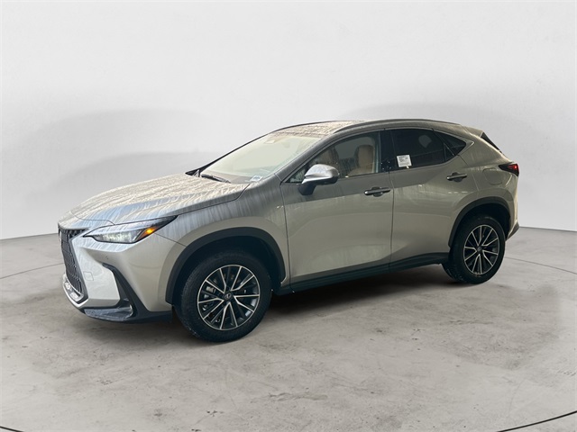 2026 Lexus NX PHEV 450h+'s photo