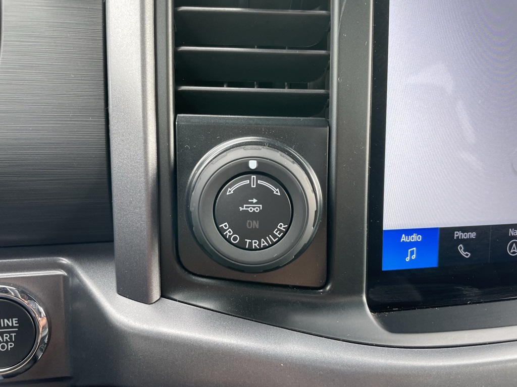 2025 Ford F-150 XLT photo 43