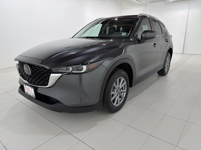 2023 Mazda CX-5 S Preferred package's photo