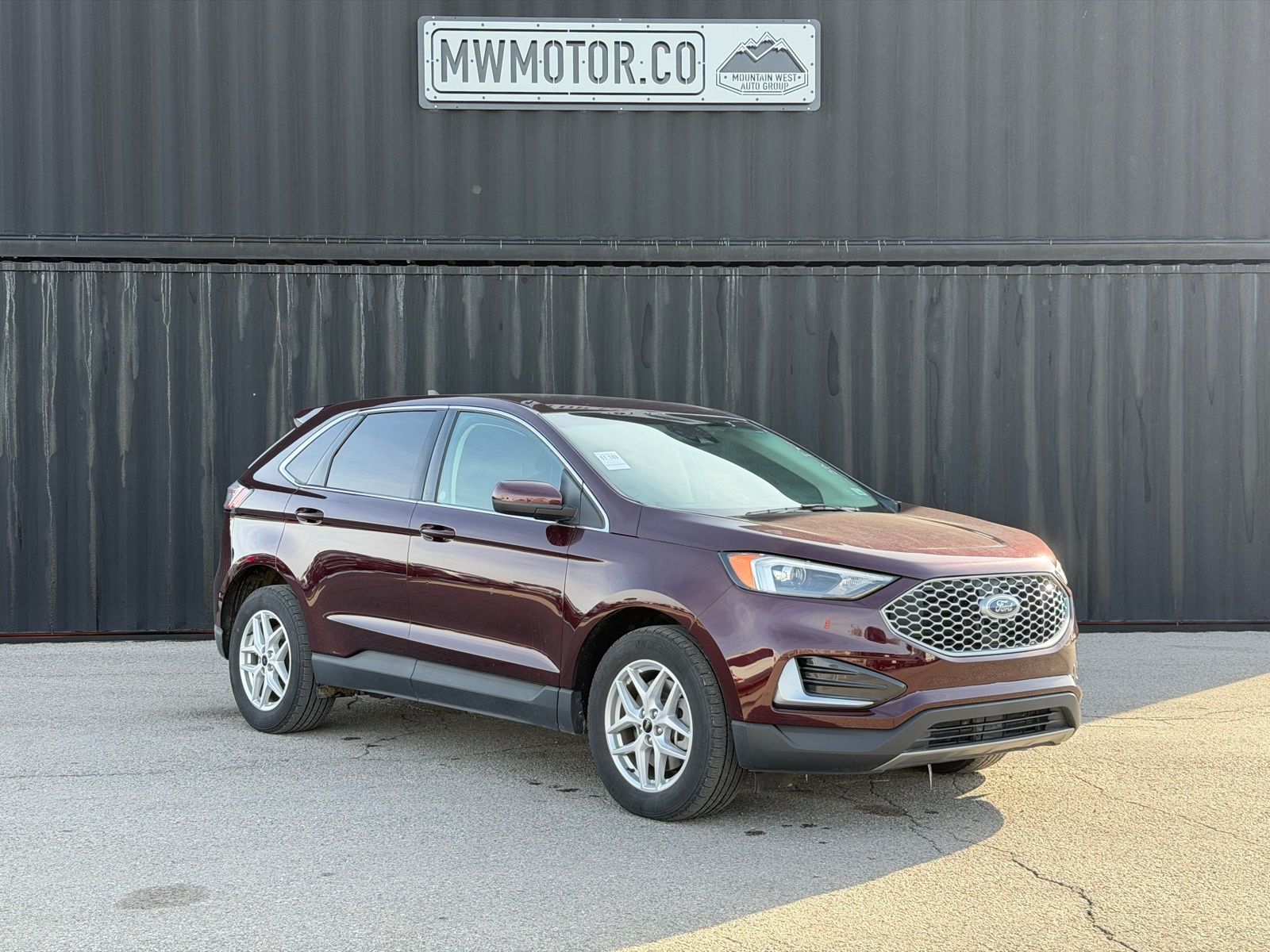 2024 Ford Edge SEL's photo