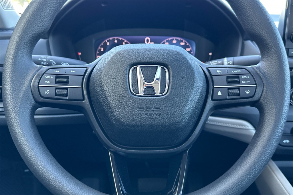 2025 Honda Accord SE photo 24