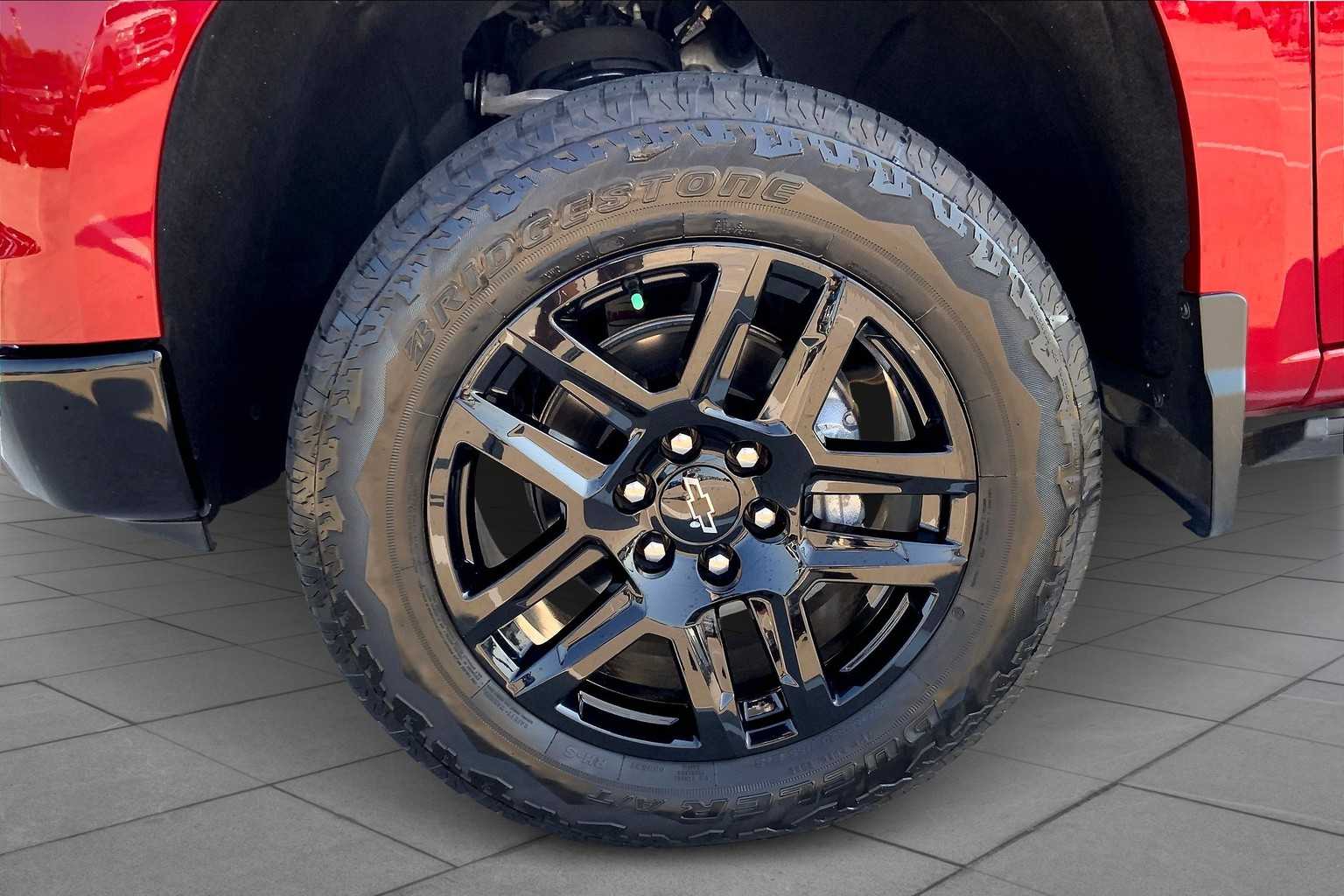 2024 Chevrolet Silverado 1500 LT Trail Boss photo 10