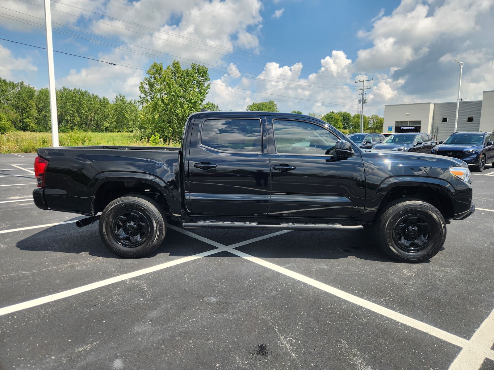 2023 Toyota Tacoma SR 4x4 Double Cab photo 4