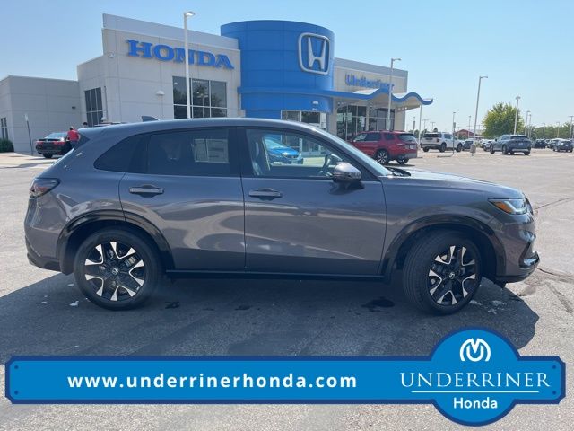 2026 Honda HR-V EX-L's photo