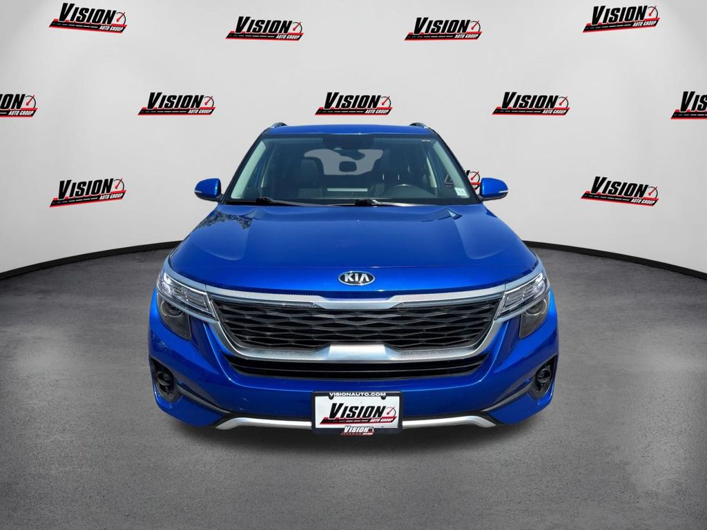 2021 Kia Seltos EX photo 2