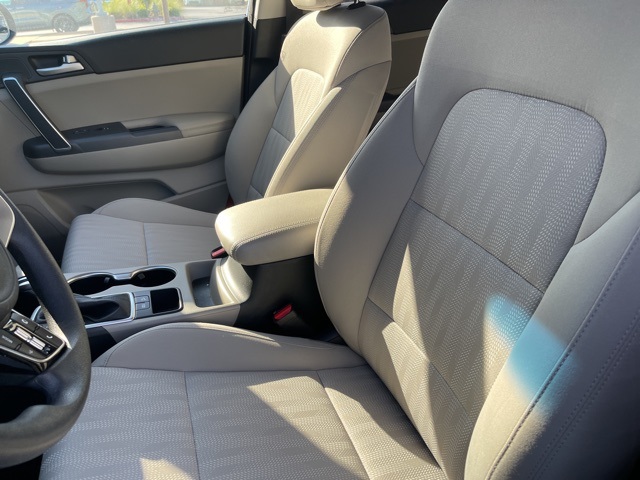 2020 Kia Sportage LX photo 6