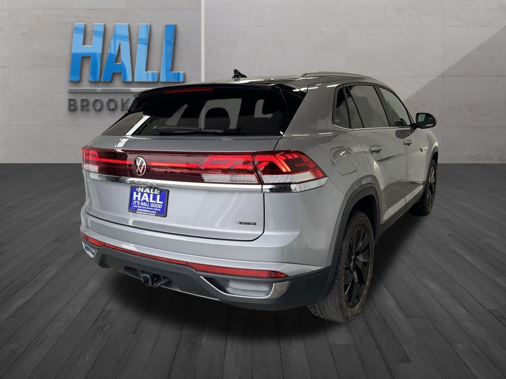 2024 Volkswagen Atlas Cross Sport SE Technology photo 5