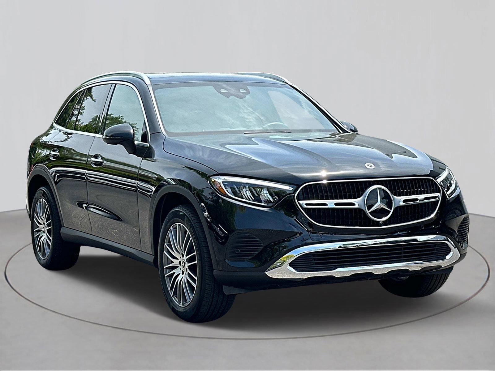 2024 Mercedes Benz GLC 300 4MATIC photo 5