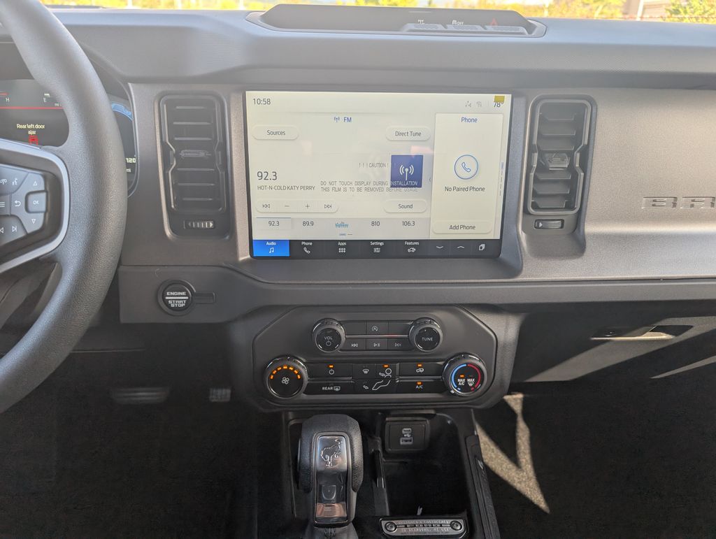 2025 Ford Bronco Base photo 8