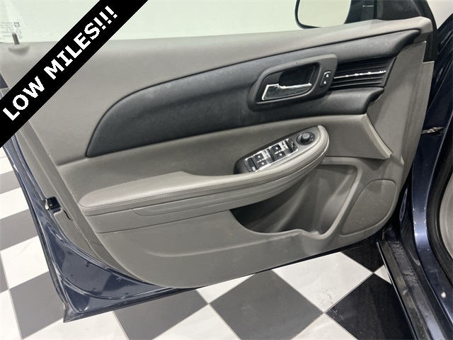 2013 Chevrolet Malibu LS photo 17