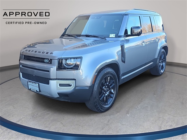 2024 Land Rover Defender S's photo