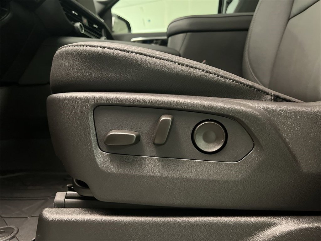 2026 Chevrolet Tahoe Z71 photo 11
