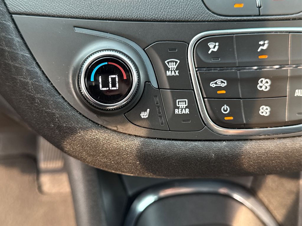 2024 Chevrolet Malibu 1LT photo 24