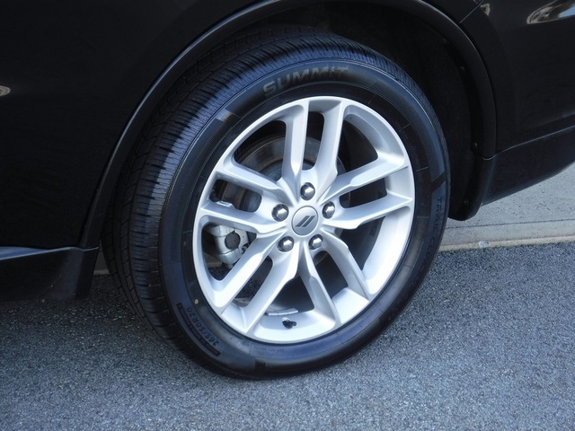 2022 Dodge Durango R/T photo 3