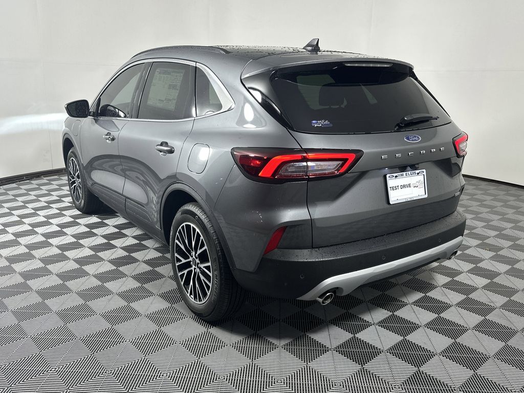 2025 Ford Escape Plug-In Hybrid photo 3